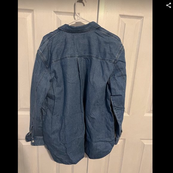 ***NWT Madewell Denim Long Sleeve Button Up - Picture 3 of 3